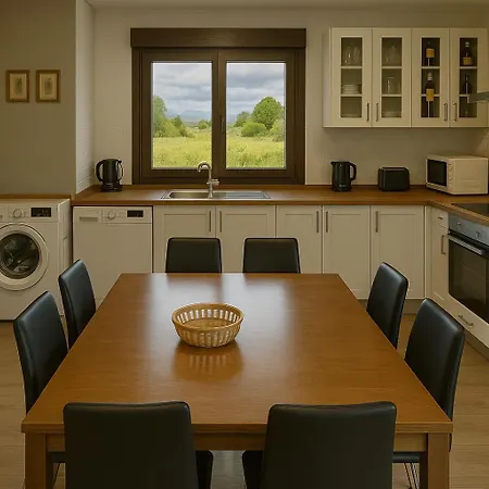 Laurel De Gulpiyuri De Llanes * Villahormes