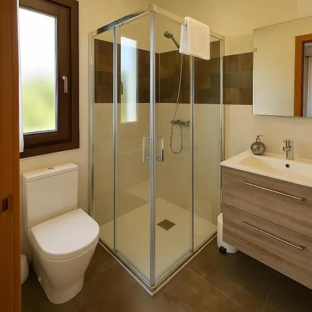 Laurel De Gulpiyuri De Llanes *