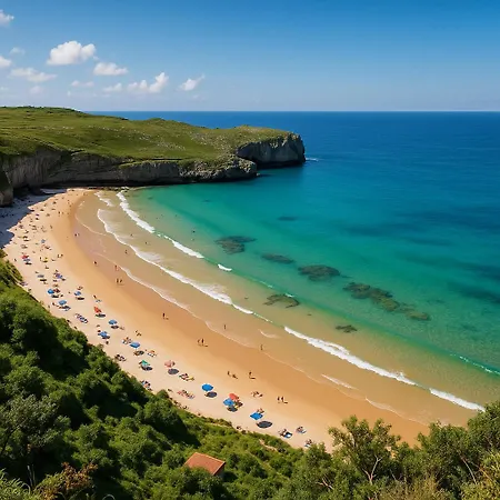 Laurel De Gulpiyuri De Llanes * Villahormes