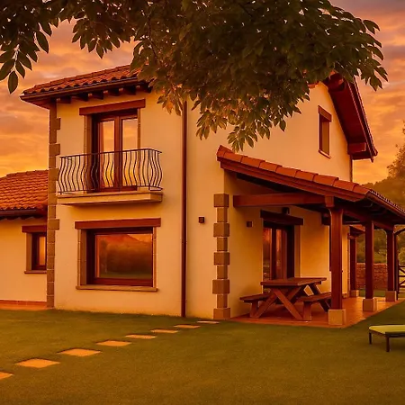 Laurel De Gulpiyuri De Llanes 度假居 *