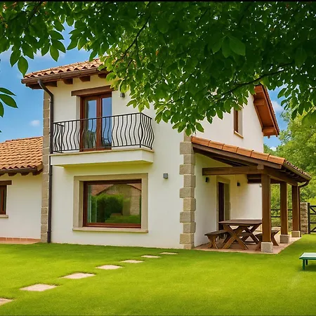 Holiday home Laurel De Gulpiyuri De Llanes Villahormes